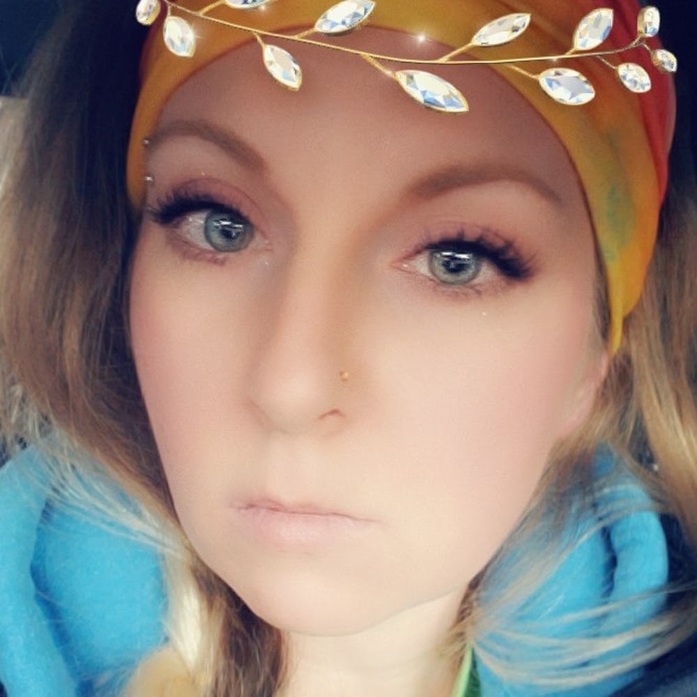 Meet your Posher, Nikki